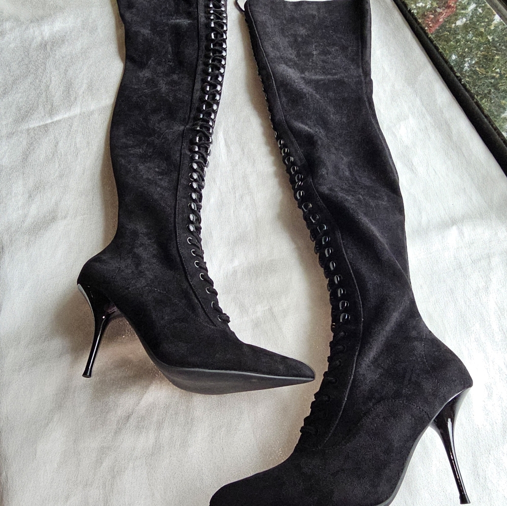 Jeffrey Campbell BURNED BLACK SUEDE Over The Knee  Boots Sz 6.5 - Picture 16 of 16